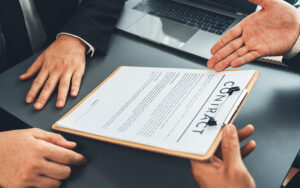 Contract Review lawyer
